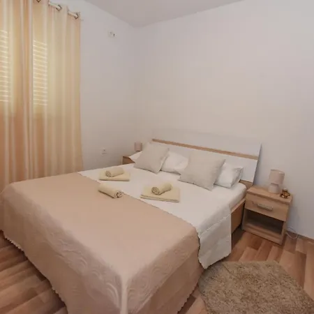 Lea Apartment