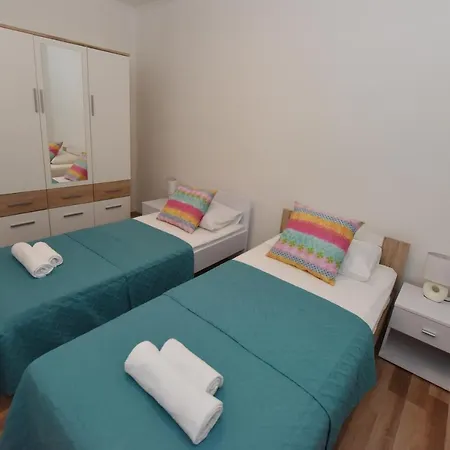 Lea Apartment